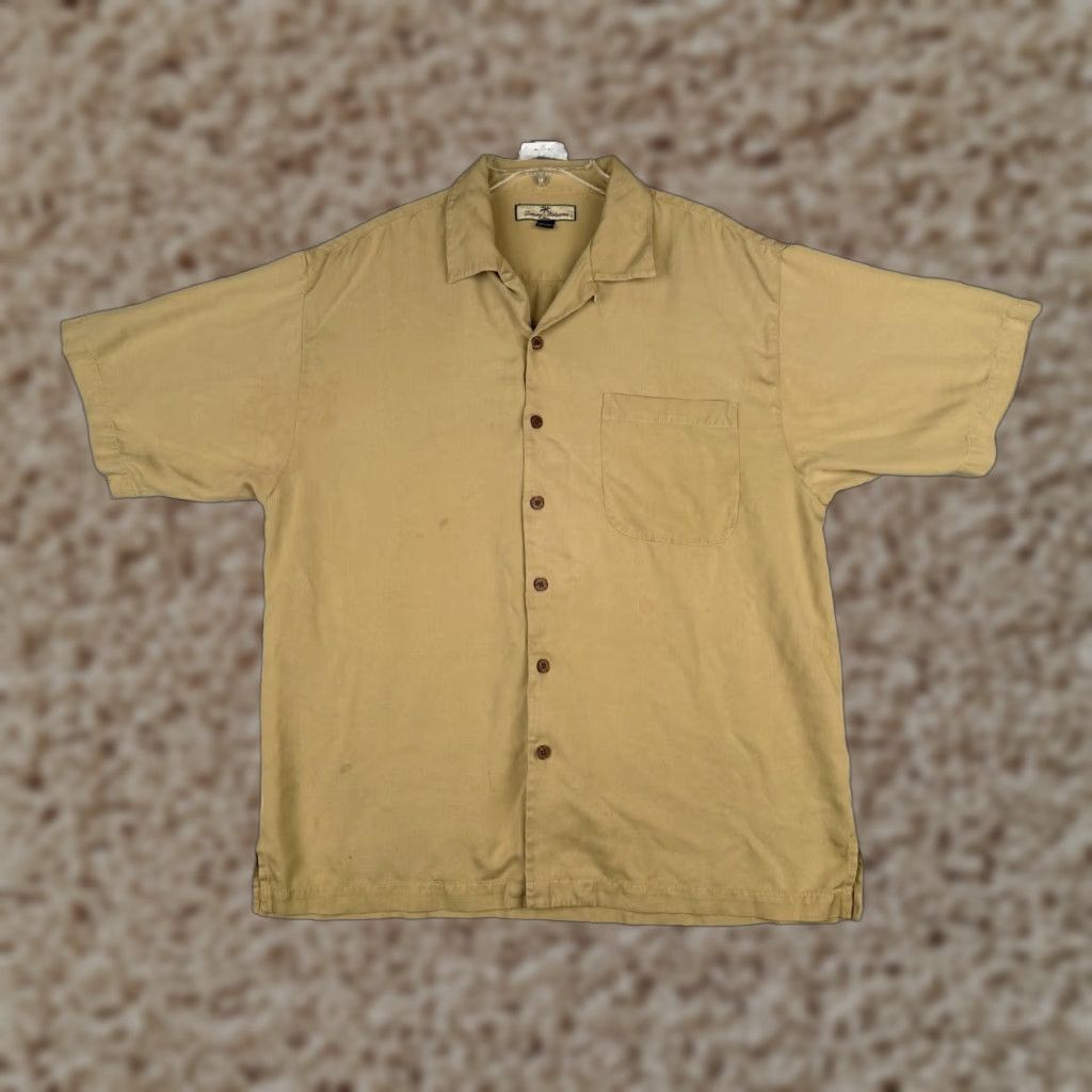 Tommy Bahama Tommy Bahama Shirt Men Large Yellow Khaki Solid Button-Up Silk Hawaiian Beach Size US L / EU 52-54 / 3 - 1 Thumbnail