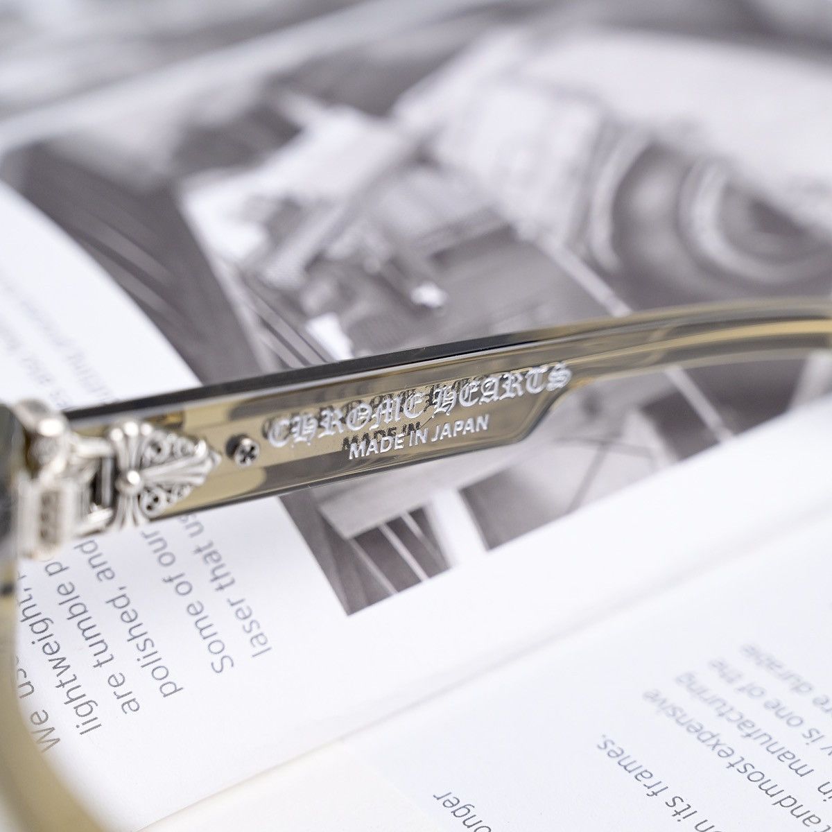 Other CHROME HEARTS BOX OFFICER ARMY GLASSES Size ONE SIZE - 8 Thumbnail