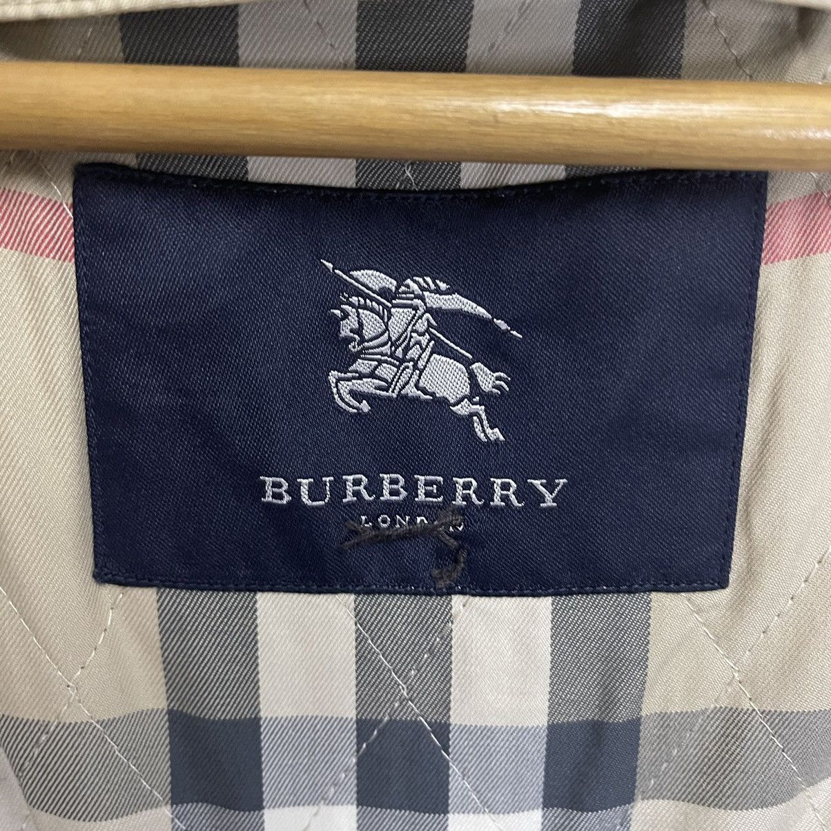 Burberry Vintage Burberry London Trench Coat Jacket Size US S / EU 44-46 / 1 - 13 Thumbnail