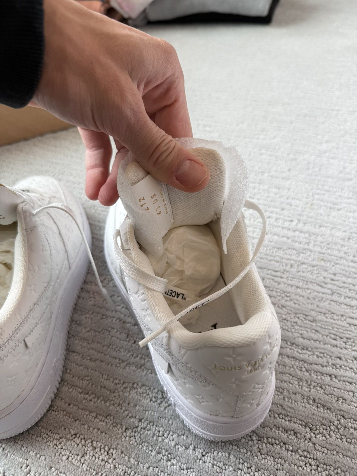 Louis Vuitton Louis Vuitton Nike Air Force 1 Low Size US 6.5 / EU 39-40 - 14 Thumbnail
