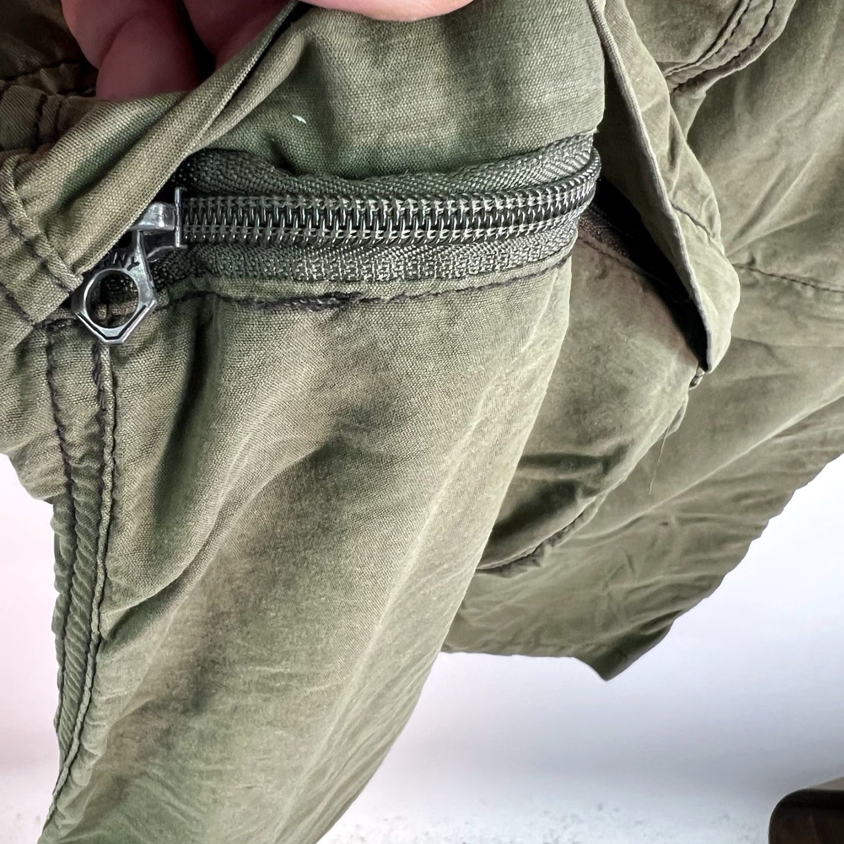 Vintage VINTAGE Wear First Cargo Pants Men Size 34 Green Rip-Stop Convertible Workwear Size US 34 / EU 50 - 5 Thumbnail