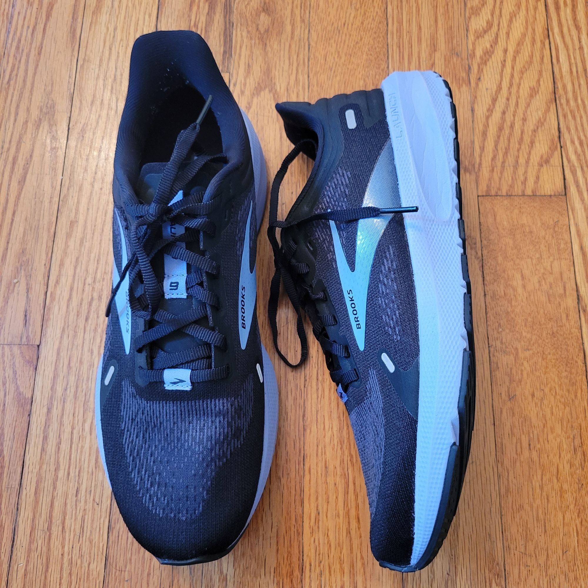 Brooks Launch 9.5 Running Shoes 9.5M Black Purple Sneaker