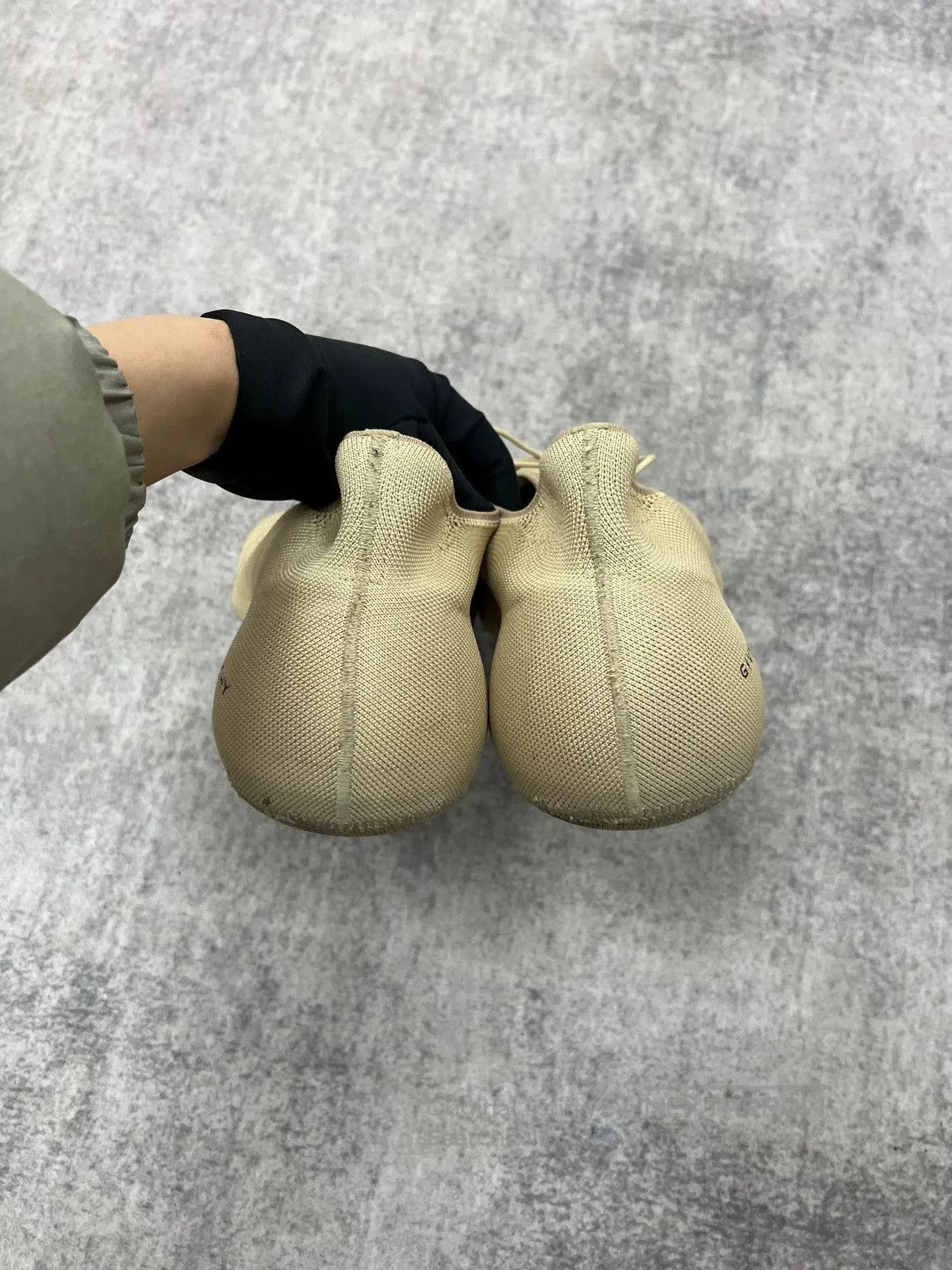 Givenchy Givenchy Knit Sneakers. Size US 9 / EU 42 - 6 Thumbnail