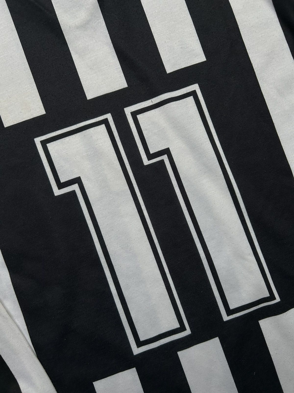 Kappa Vintage Juventus 1989-90 Home Shirt Jersey Rare 11 Size US M / EU 48-50 / 2 - 4 Thumbnail