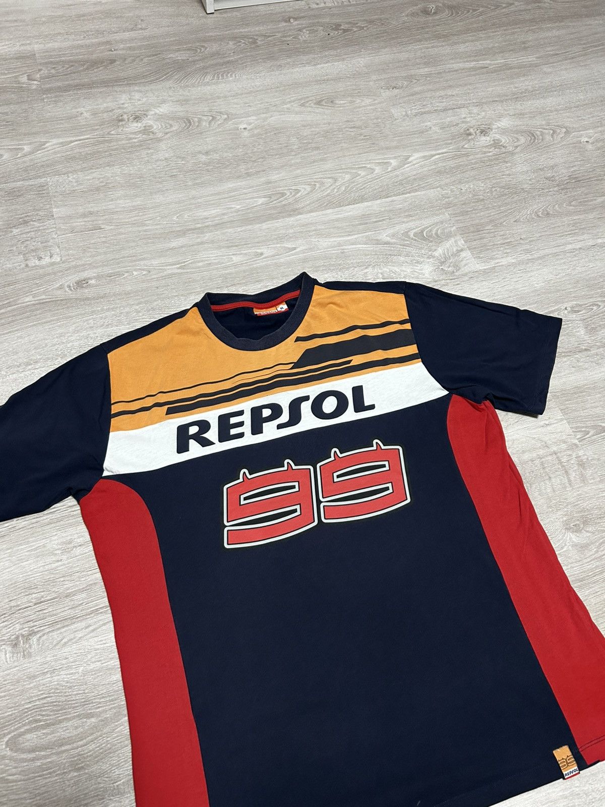 Honda Vintage Honda Repsol Jersey Moto GP T-shirt 99# Size US XL / EU 56 / 4 - 1 Thumbnail