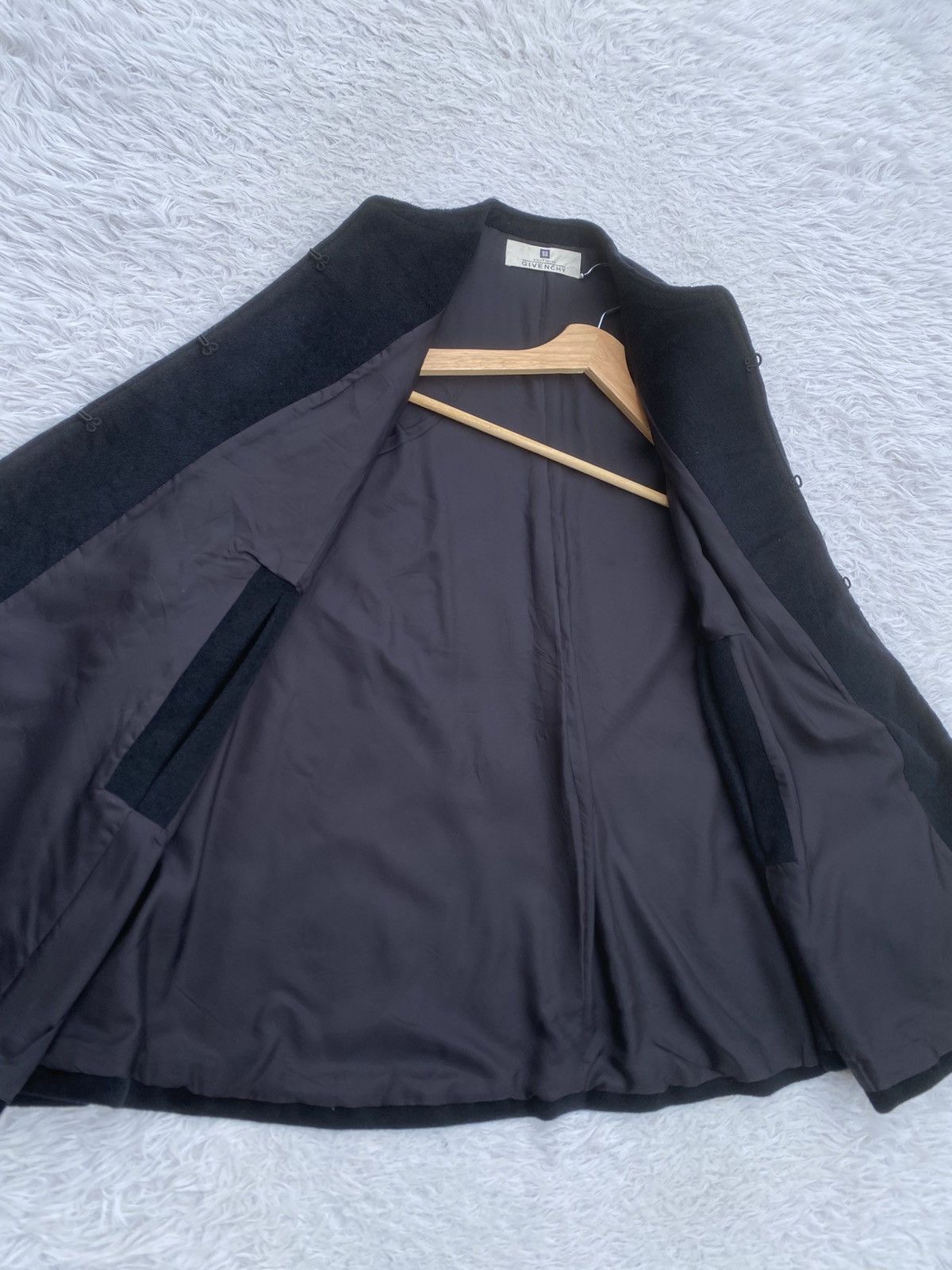 Givenchy Rare Vintage Luxury GIVENCHY Cape Coat Size M / US 6-8 / IT 42-44 - 7 Thumbnail