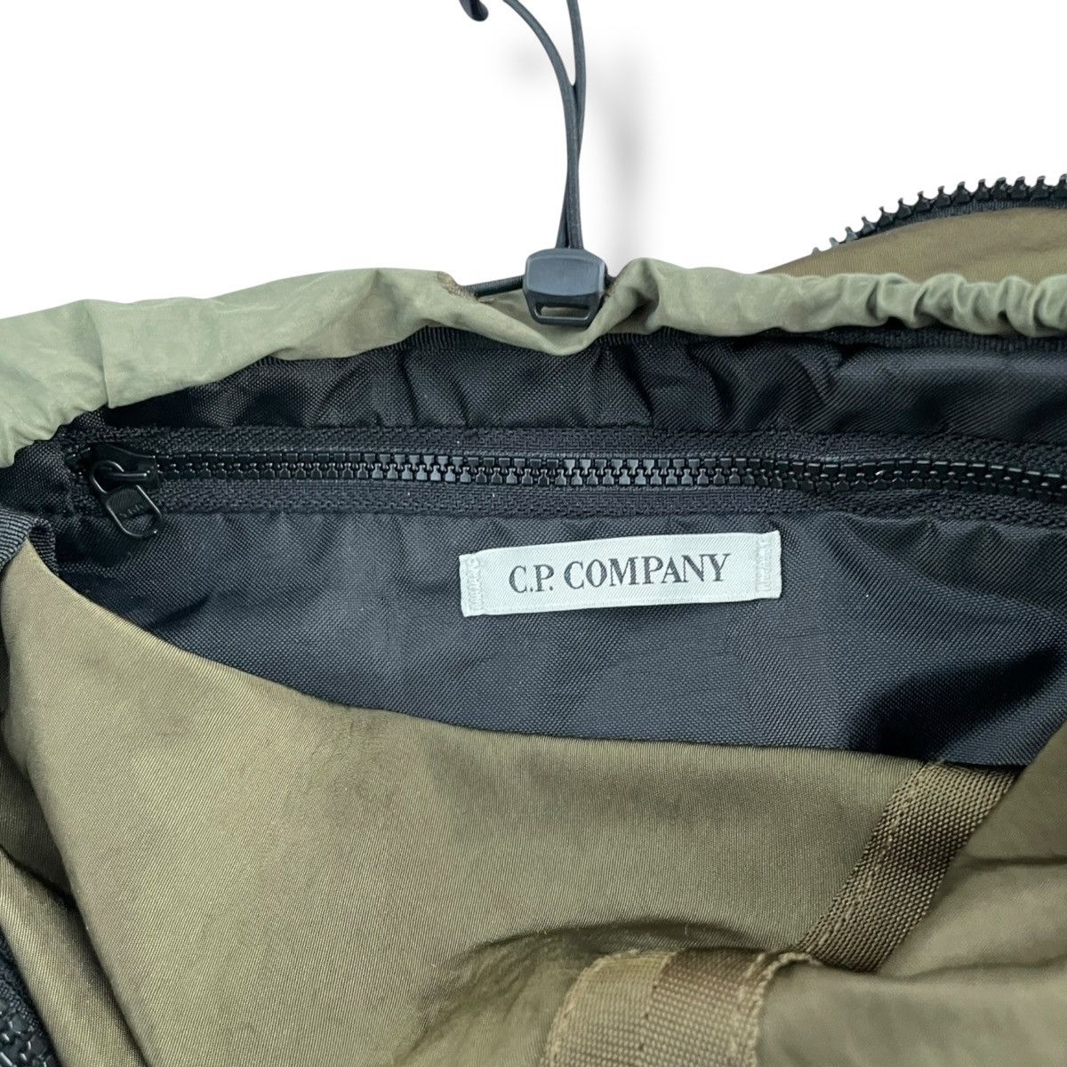 C.P. Company C.P. Company Nylon B Crossbody Bag in Ivy Green Size ONE SIZE - 7 Thumbnail