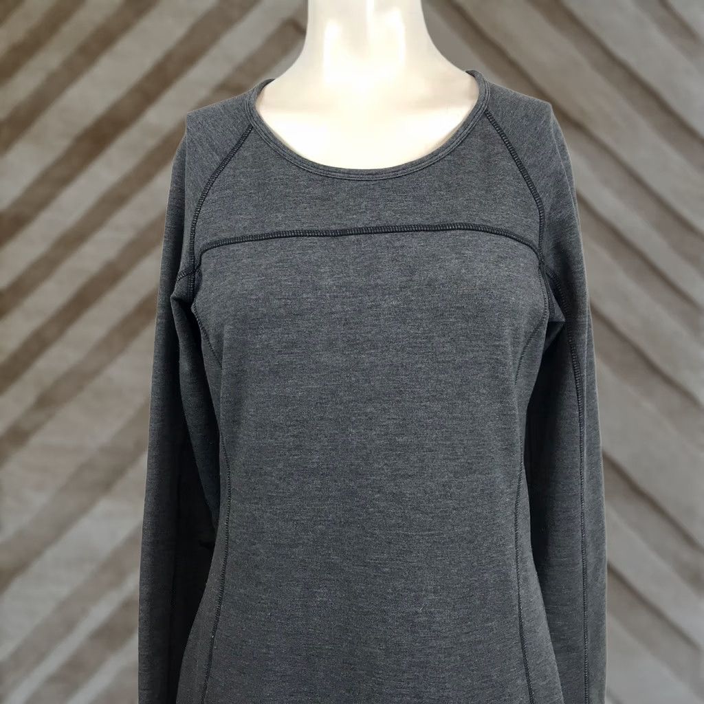 Athleta Athleta Womens Gray Long Sleeve Sweatshirt Mini Dress S Charcoal Size S / US 4 / IT 40 - 1 Thumbnail