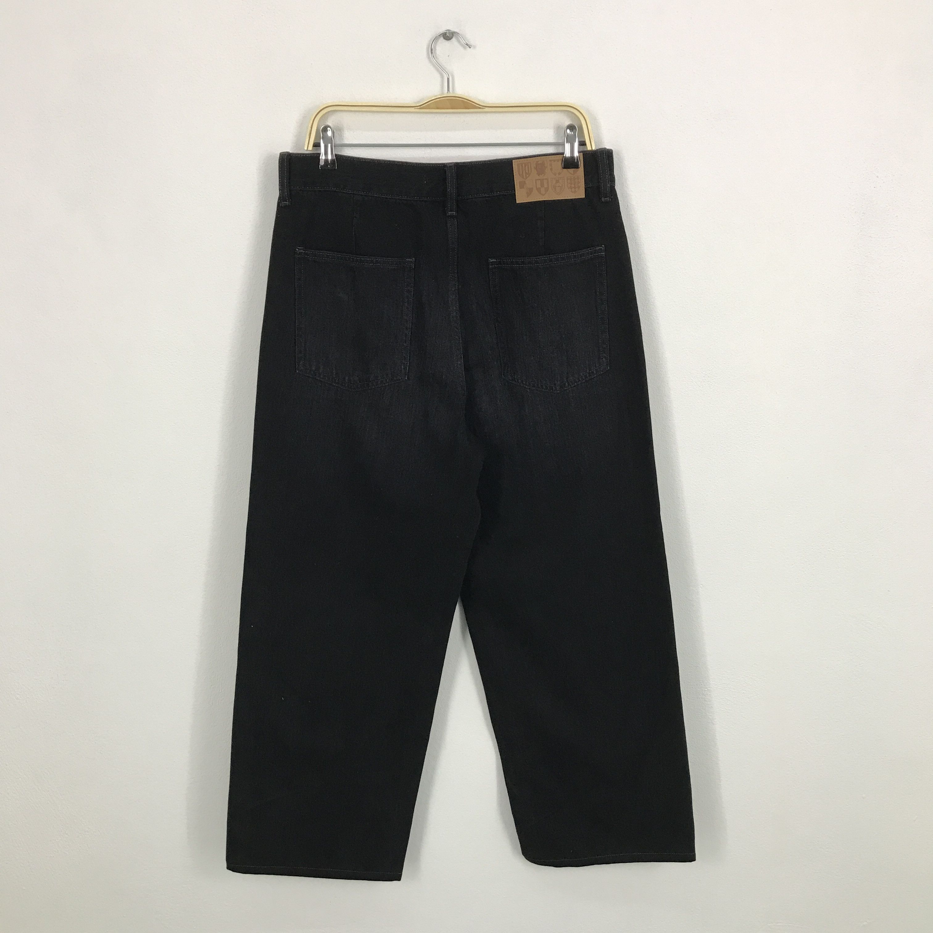 JW Anderson × Japanese Brand × Uniqlo J.W. Anderson x uniqlo baggy Black jean pants Size US 33 - 2 Thumbnail