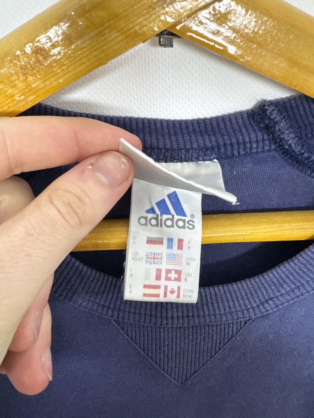 Adidas Vintage Adidas Big Logo T-Shirt 90’s Size US M / EU 48-50 / 2 - 5 Thumbnail