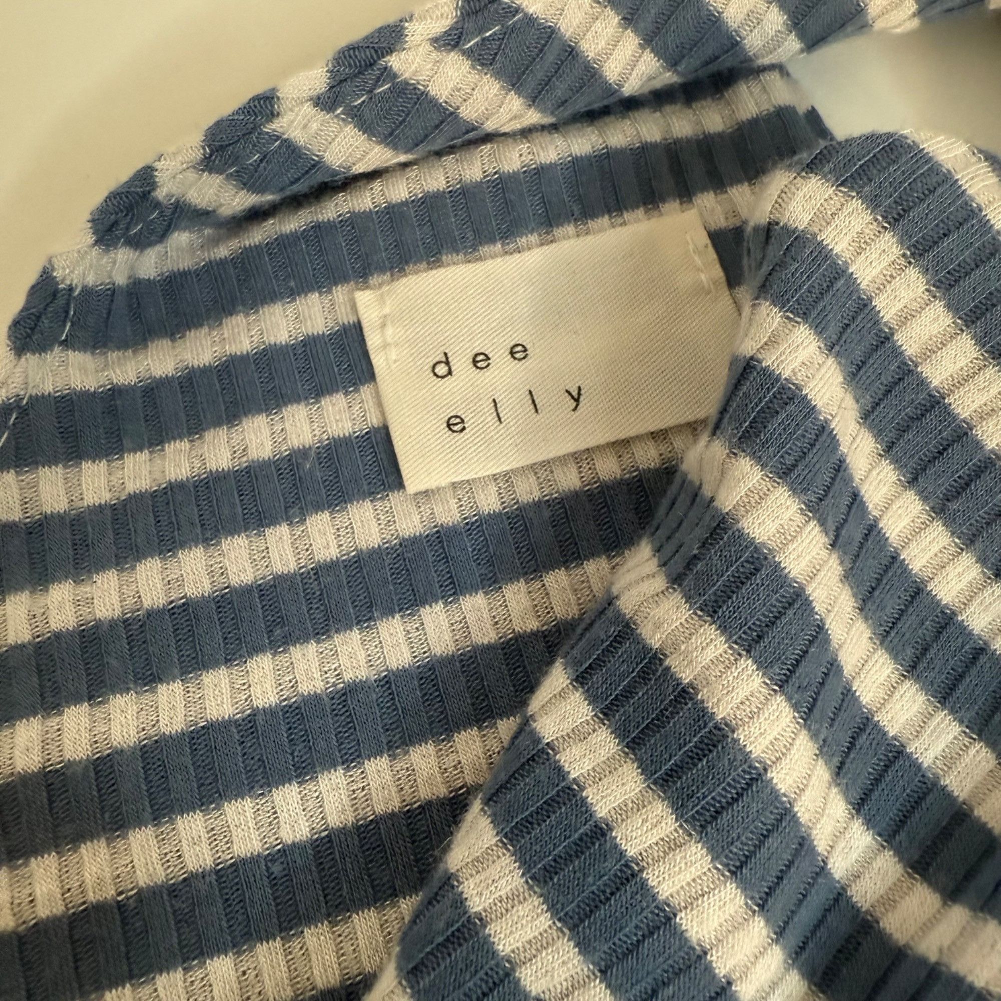 Other Dee Elly Blue & White Striped Wrap Crop Top Ribbed Sleeveles Size M / US 6-8 / IT 42-44 - 4 Thumbnail
