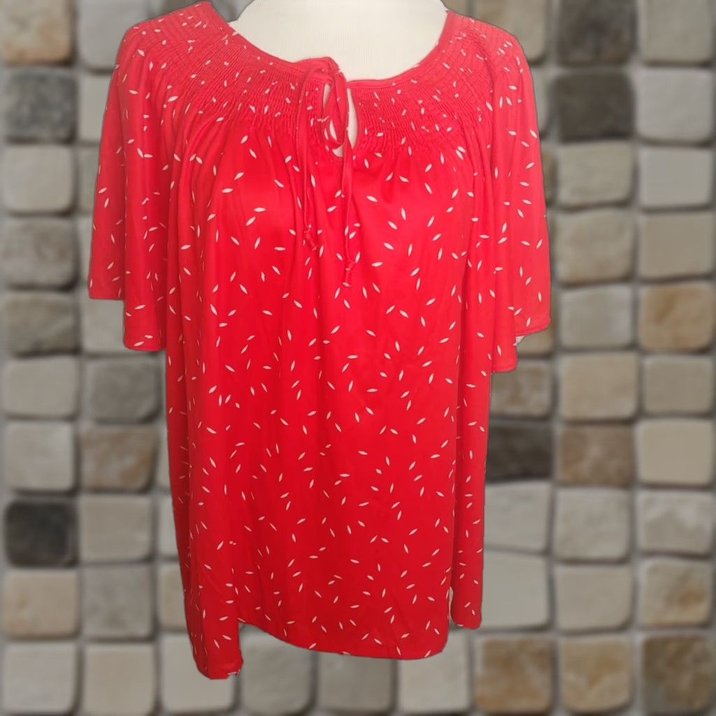 Vintage VINTAGE Tiger Lily Shirt Women Plus 3X White Smocked Short Sleeve Tie Neck 70s Womens Size XXL / US 16-18 / IT 52-54 - 1 Thumbnail