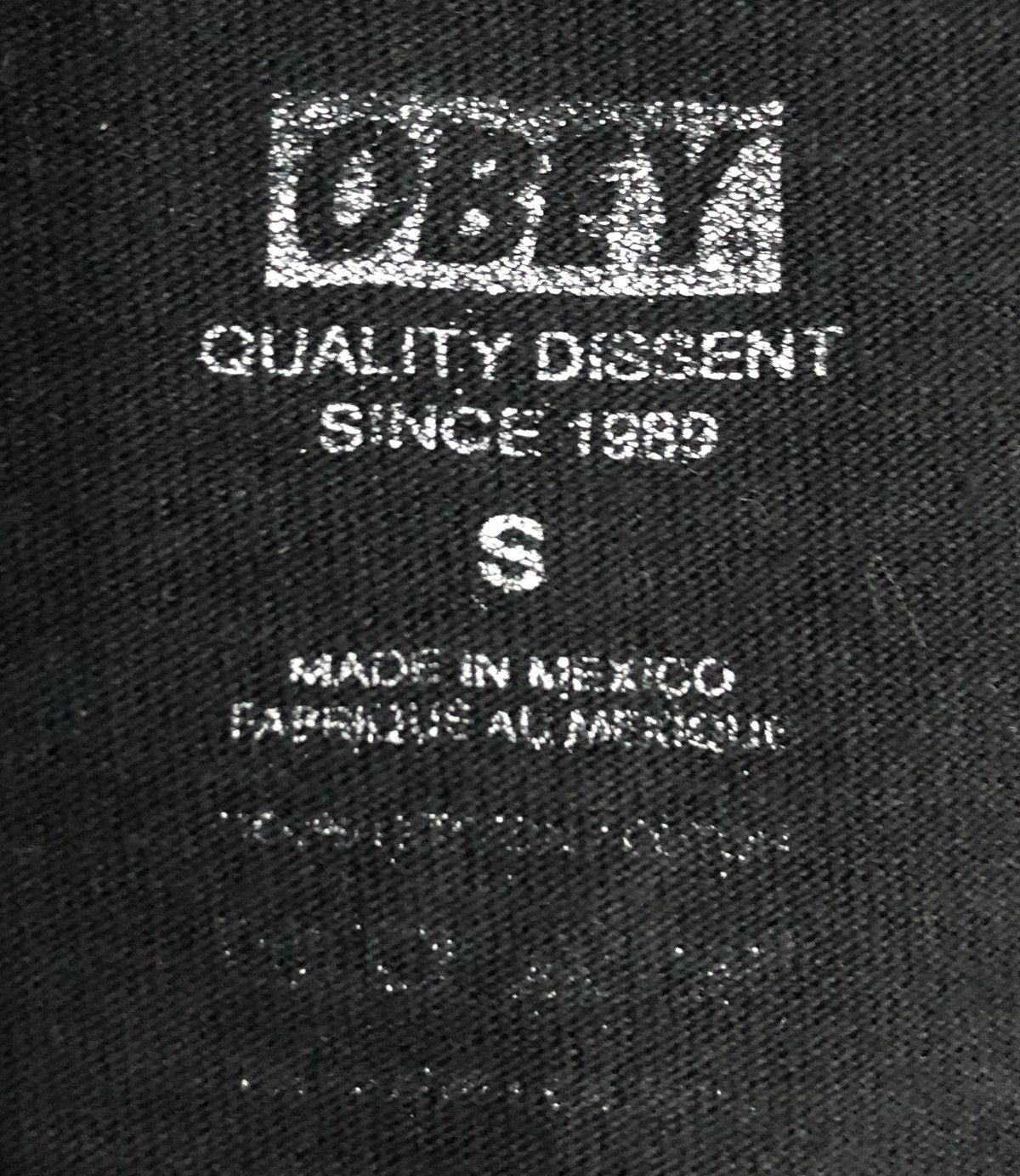 Obey Vintage Obey Graphic Exploding Broken Heart T-Shirt Size US S / EU 44-46 / 1 - 7 Thumbnail
