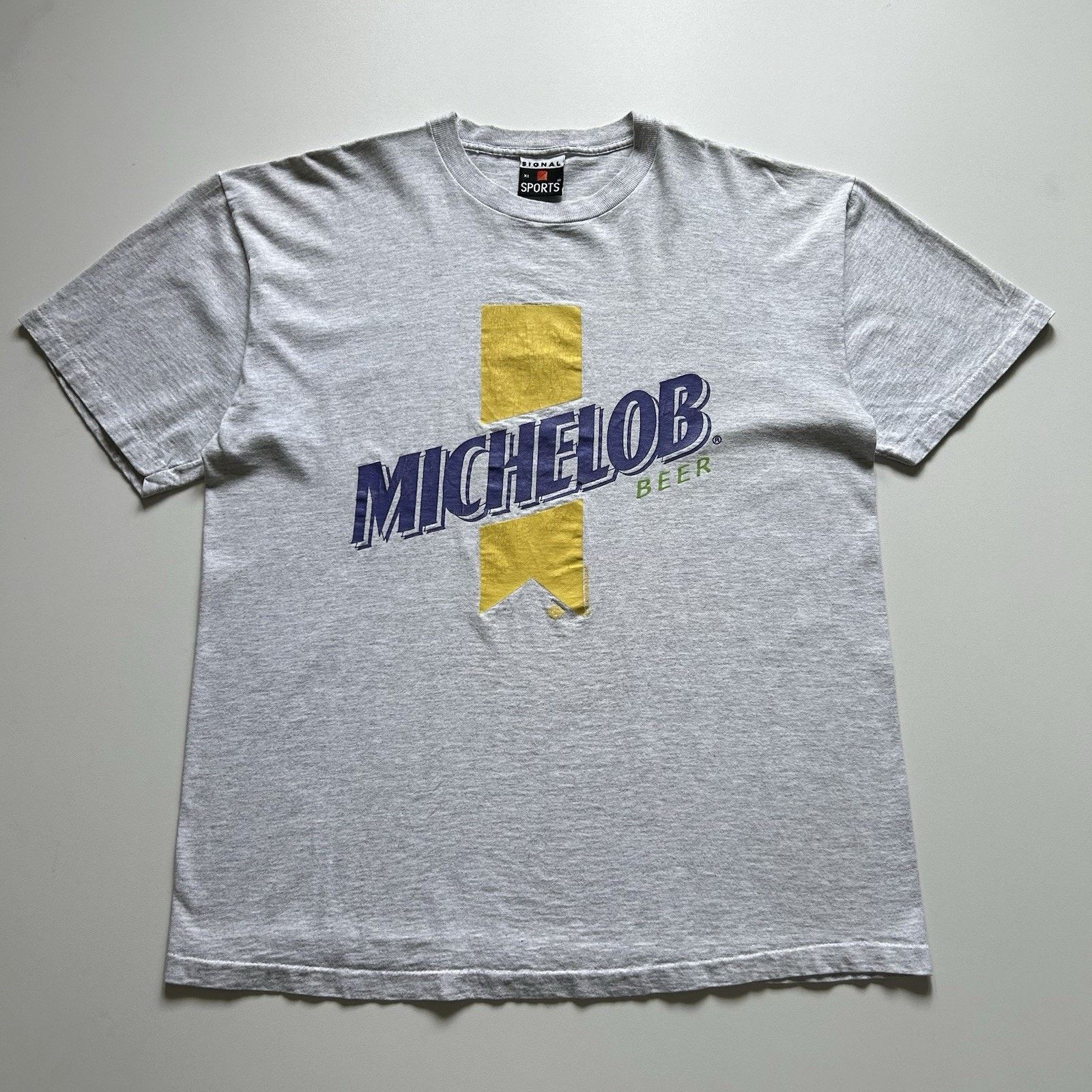 Vintage Vintage 90s Michelob Beer T-Shirt XL Promo Single Stitch Size US XL / EU 56 / 4 - 1 Thumbnail