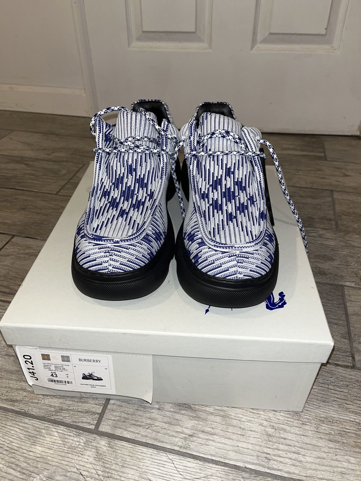 Burberry burberry ekd check print Size US 10.5 / EU 43-44 - 1 Thumbnail