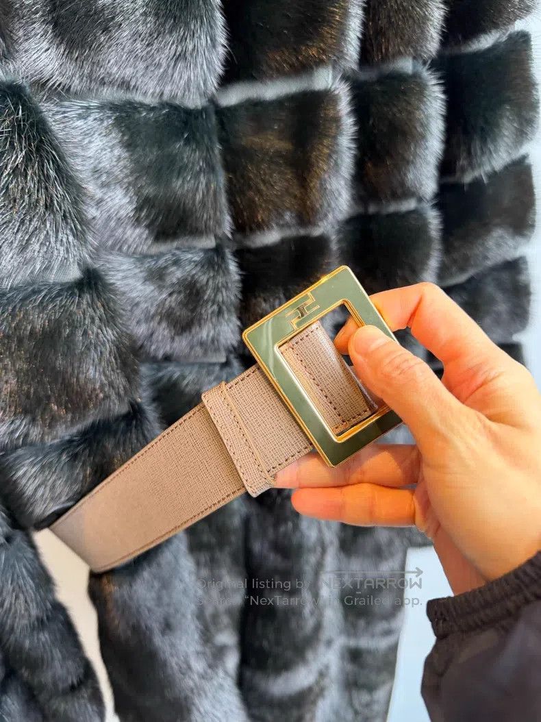 Fendi Fendi Mink coat with black belt style Size M / US 6-8 / IT 42-44 - 3 Thumbnail