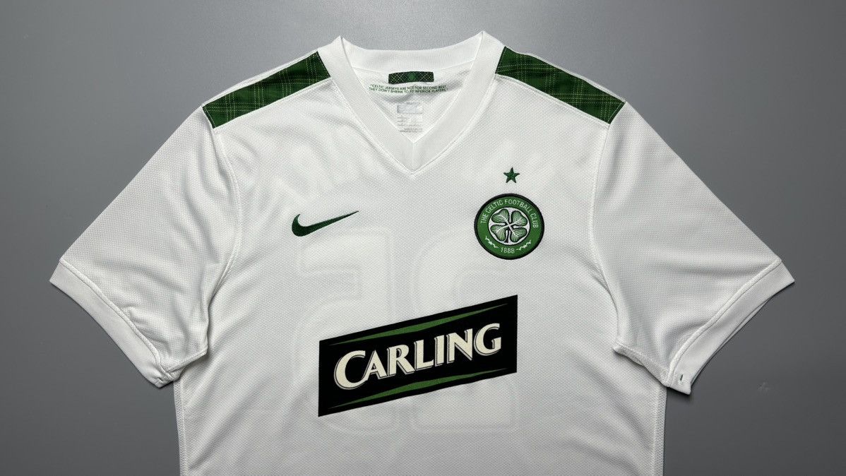 Nike CELTIC NIKE 2009/2010 FOOTBALL THIRD JERSEY #25 NAKAMURA Size US M / EU 48-50 / 2 - 3 Thumbnail