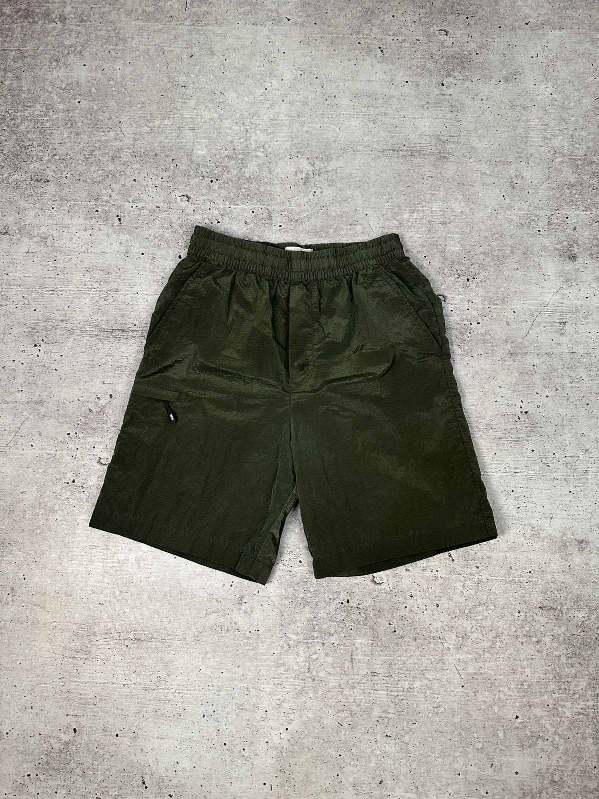 Wood Wood WOOD WOOD Ollie Nylon Shorts Size S Olive Army Tech Utility Size US 30 / EU 46 - 1 Thumbnail