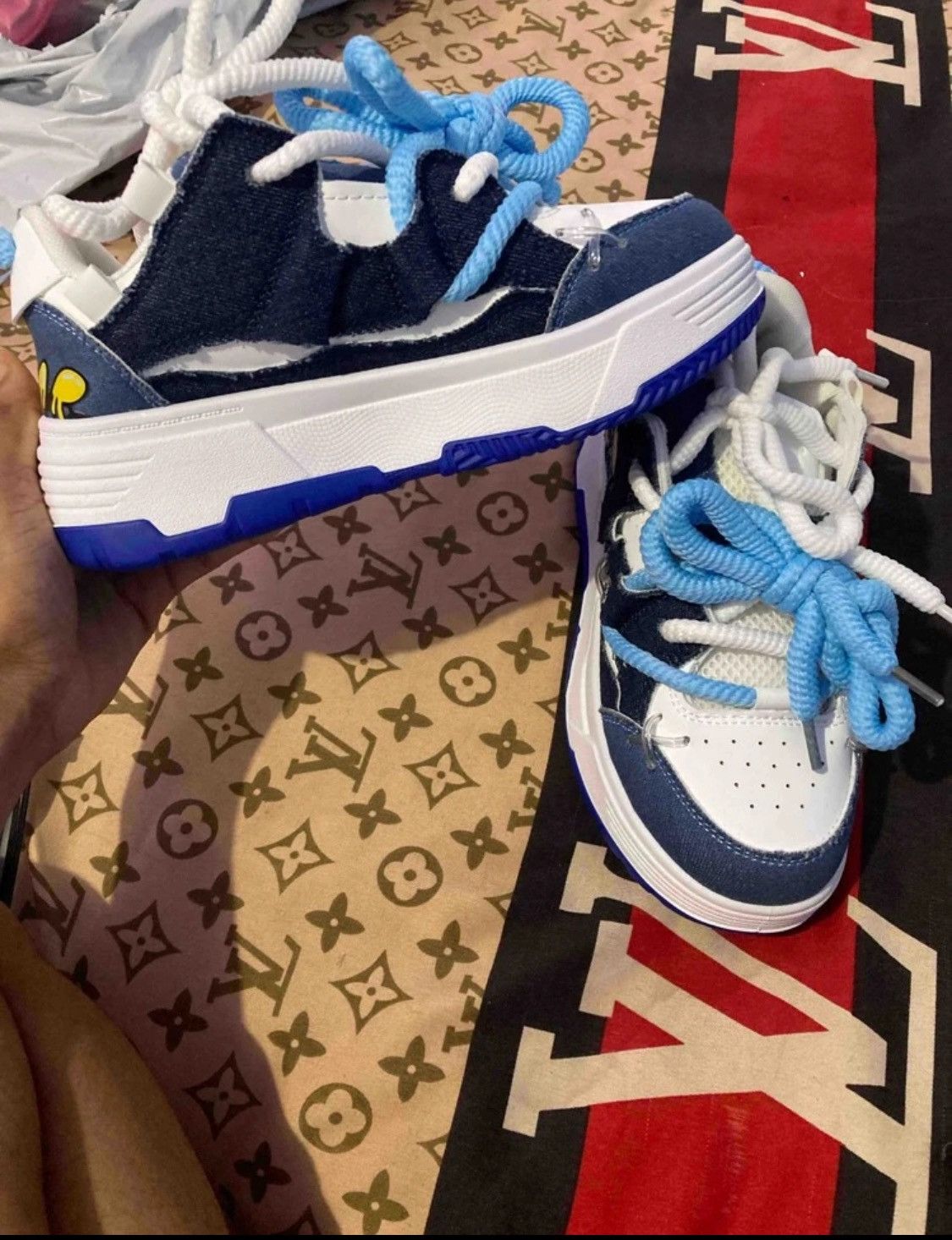 Other Woman Navy and White Sneakers Size US 8 / IT 38 - 2 Thumbnail