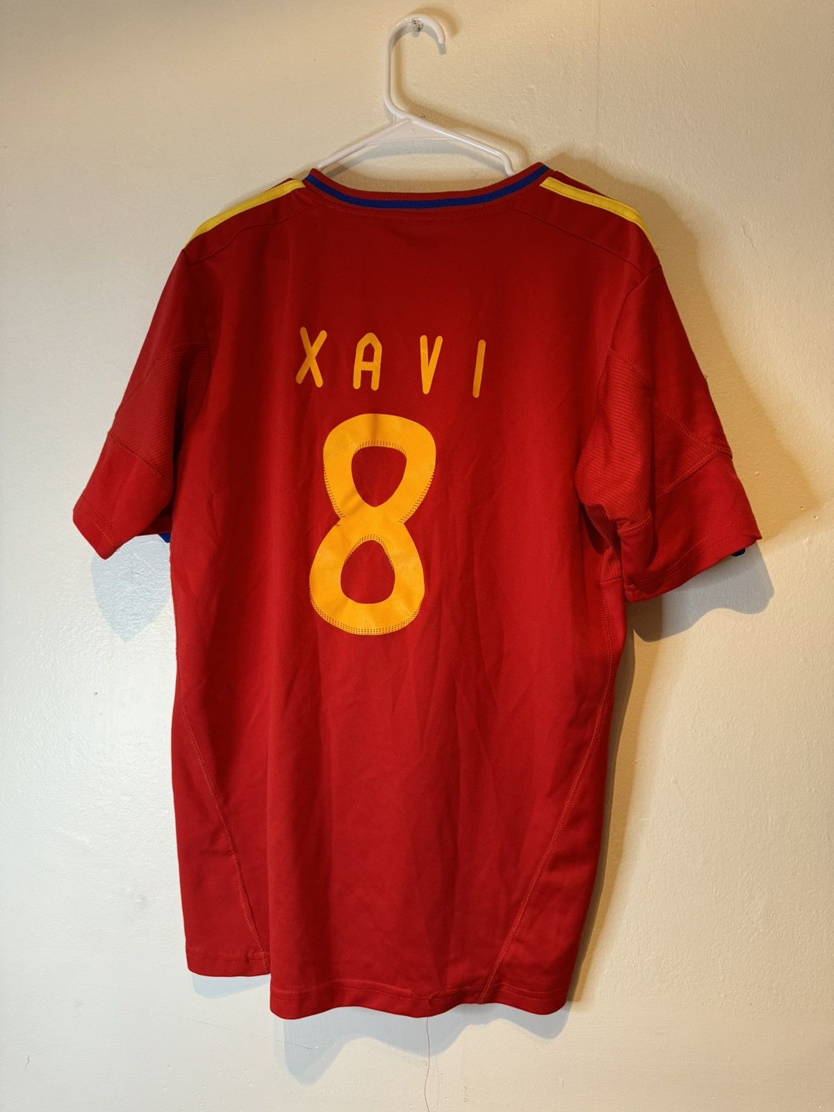 Adidas Adidas Spain Soccer Jersey Home Football Shirt Mens XL 2010 Size US XL / EU 56 / 4 - 7 Thumbnail
