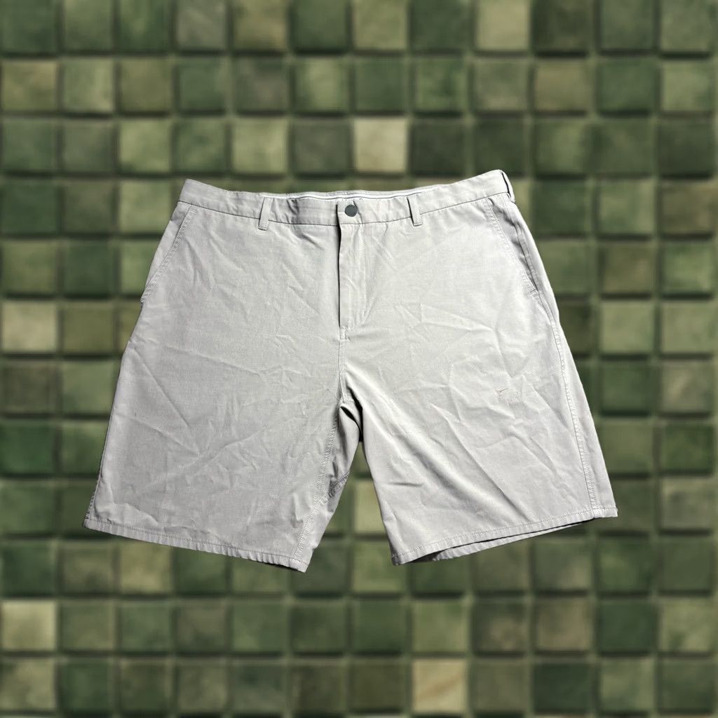 johnnie-O VINTAGE Johnnie-O Mens Calcutta Prep-Formance Shorts Mens 40 Khaki Beige Golf Summer (Move to Adults) Size US 40 / EU 56 - 1 Thumbnail