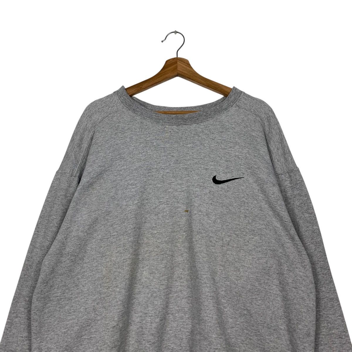 Nike 90's NIKE Embroidery Small Swoosh Logo Sweatshirt #2269-C100 Size US M / EU 48-50 / 2 - 2 Thumbnail