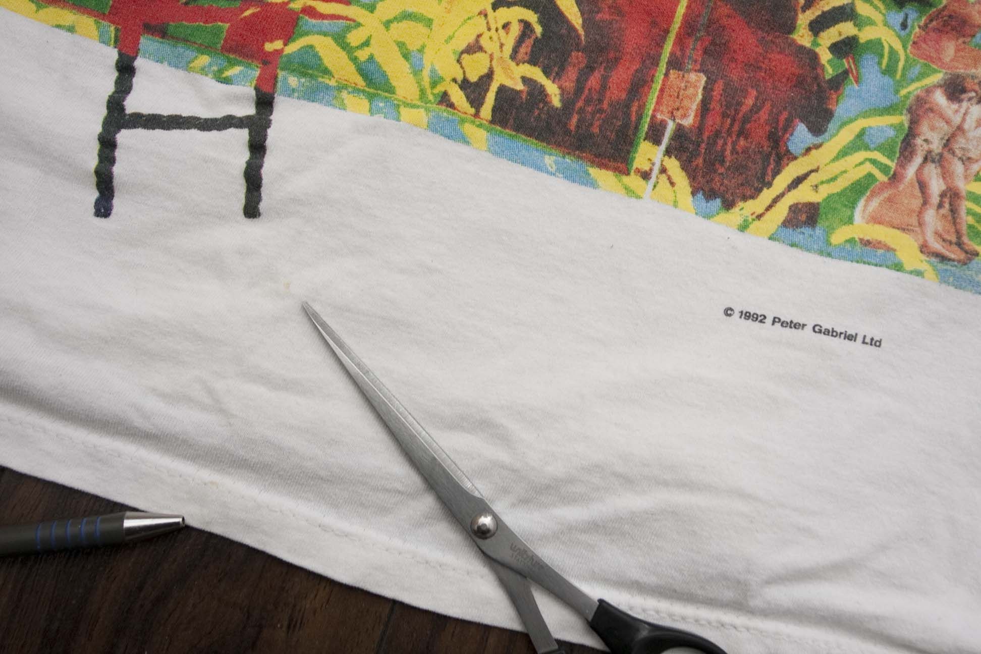 Vintage Vintage 1992 Peter Gabriel Secret World US T Shirt Size L Size US L / EU 52-54 / 3 - 4 Thumbnail