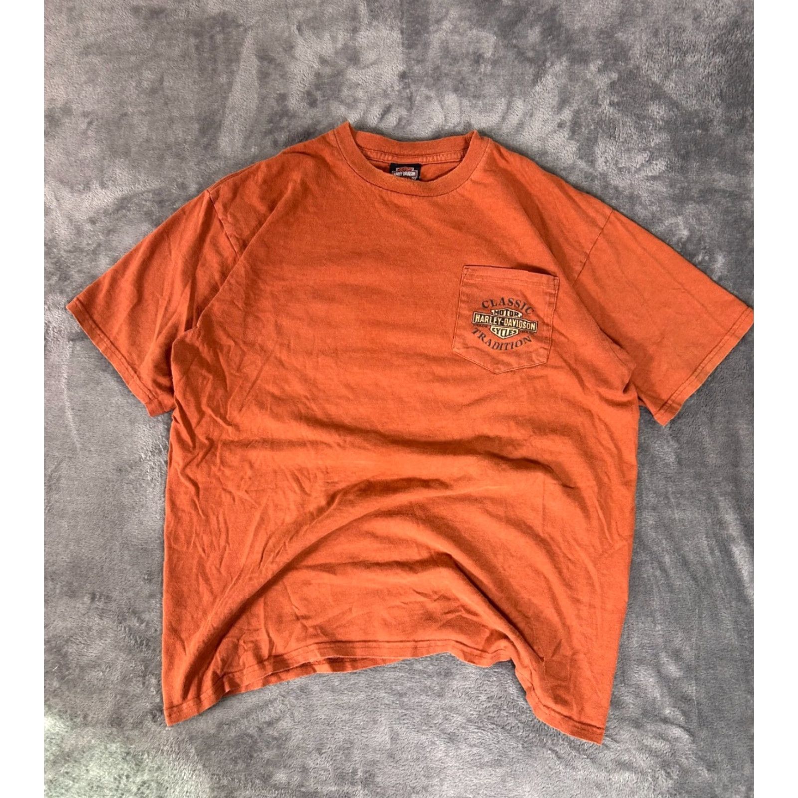 Harley Davidson VINTAGE Harley-Davidson T-Shirt XL USA Orange | Graphic Print, Pin-Up, Battleship Scene, 2000s Navy-Blue? Size US XL / EU 56 / 4 - 2 Thumbnail