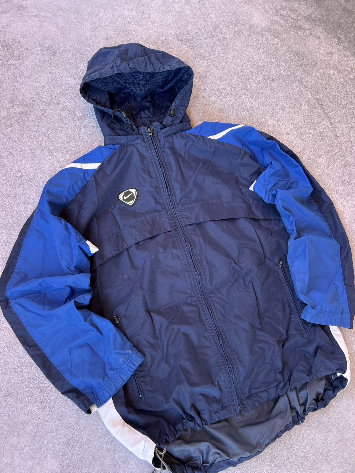 Nike Vintage Nike Blue Waterproof Windbreaker Jacket – Size M/L Size US L / EU 52-54 / 3 - 3 Thumbnail