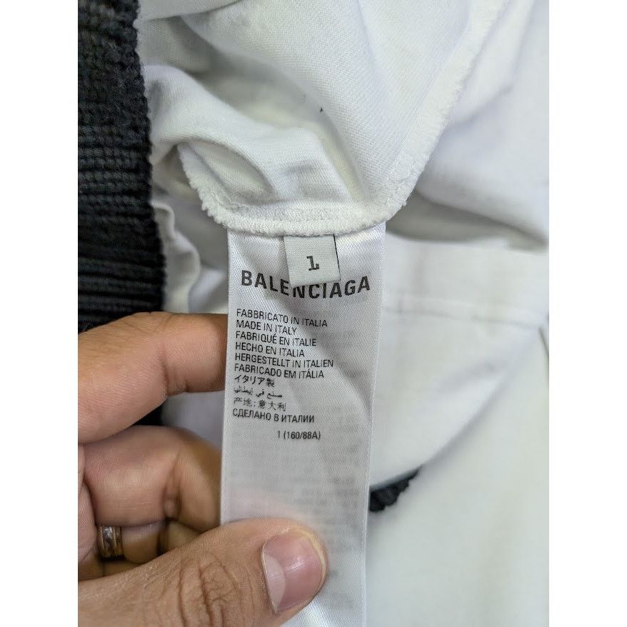 Balenciaga o1rshd1 Wool Rib Knitwear Layered T-Shirt V-Neck Black/White Size US S / EU 44-46 / 1 - 11 Thumbnail