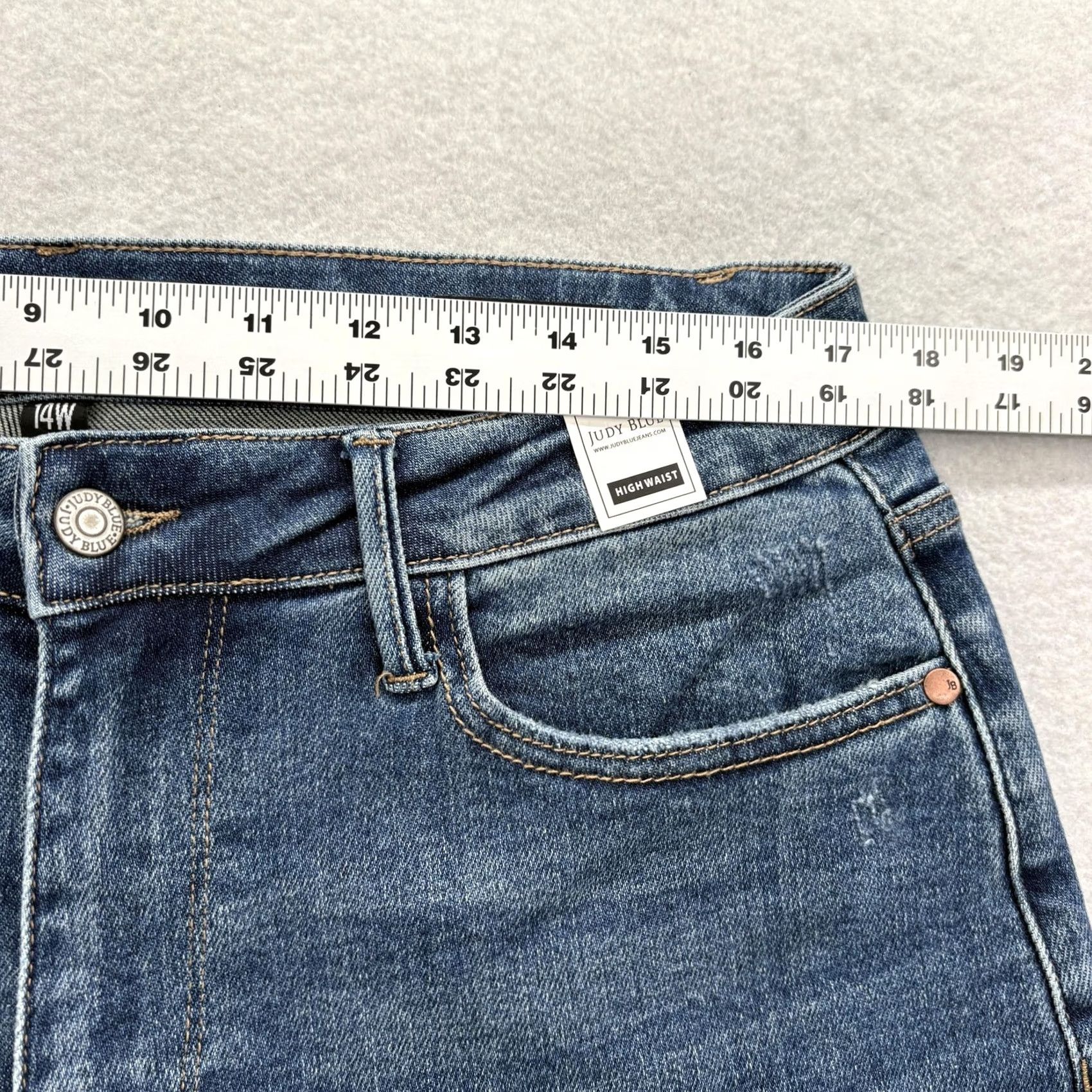 Vintage Judy Blue Boyfriend Jeans Womens 14W Blue Medium Wash High Rise Distressed NWT Jeans Womens 14W Blue Medium Wash Distressed NWT Size 36" / US 14 / IT 50 - 7 Thumbnail
