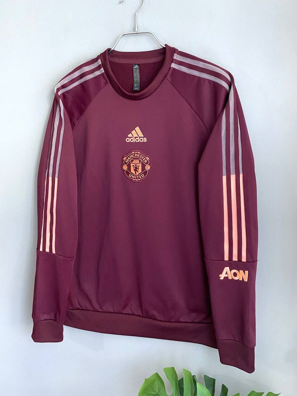 Adidas FC Manchester United 2020/2021 Training Travel Sweatshirt, M Size US M / EU 48-50 / 2 - 3 Thumbnail