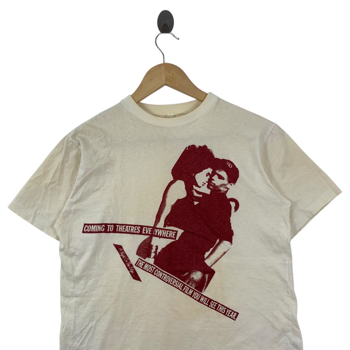 Vintage Vintage A NIGHT On The EDGE Controversial Film Poster Tshirt Size US M / EU 48-50 / 2 - 2 Thumbnail
