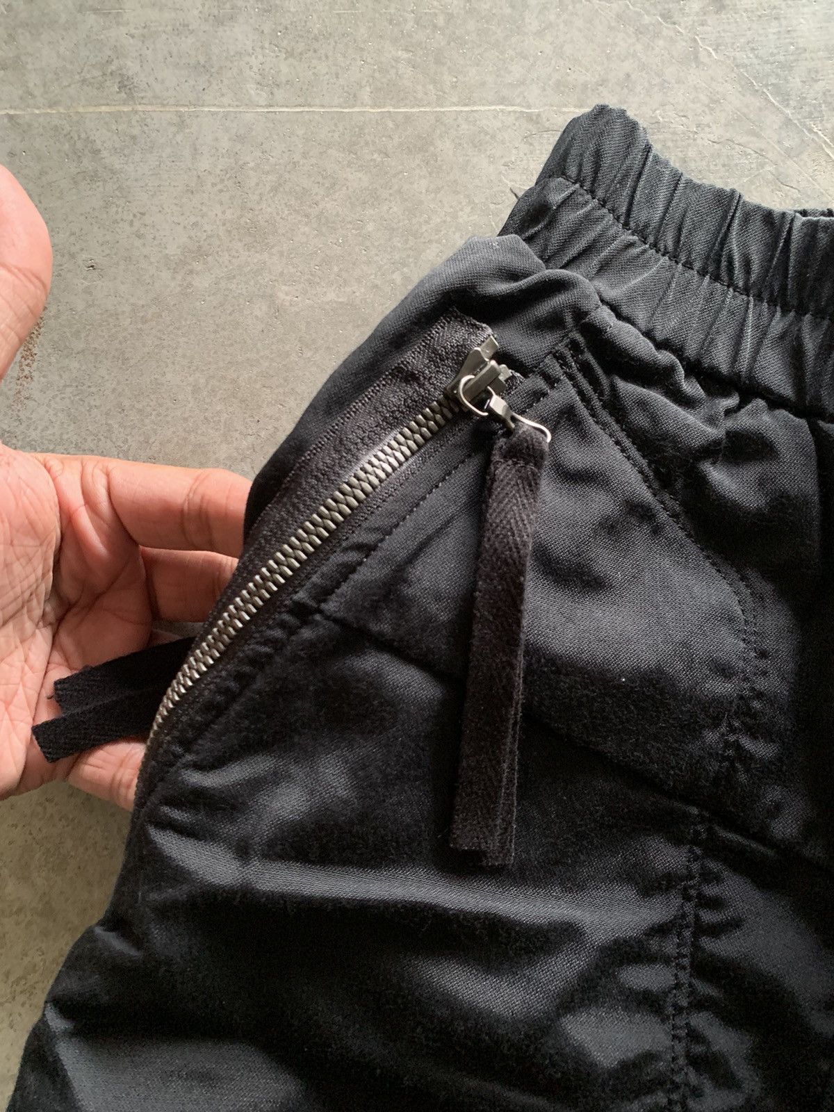 Julius Julius Fall winter 2018-2019 sweatpant gas mask kmrii style Size US 26 / EU 42 - 10 Thumbnail