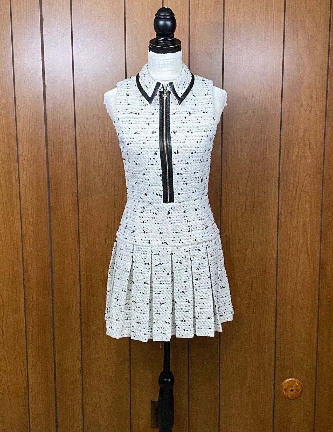 Alice + Olivia Ellis Tweed Pleated Minidress size 2