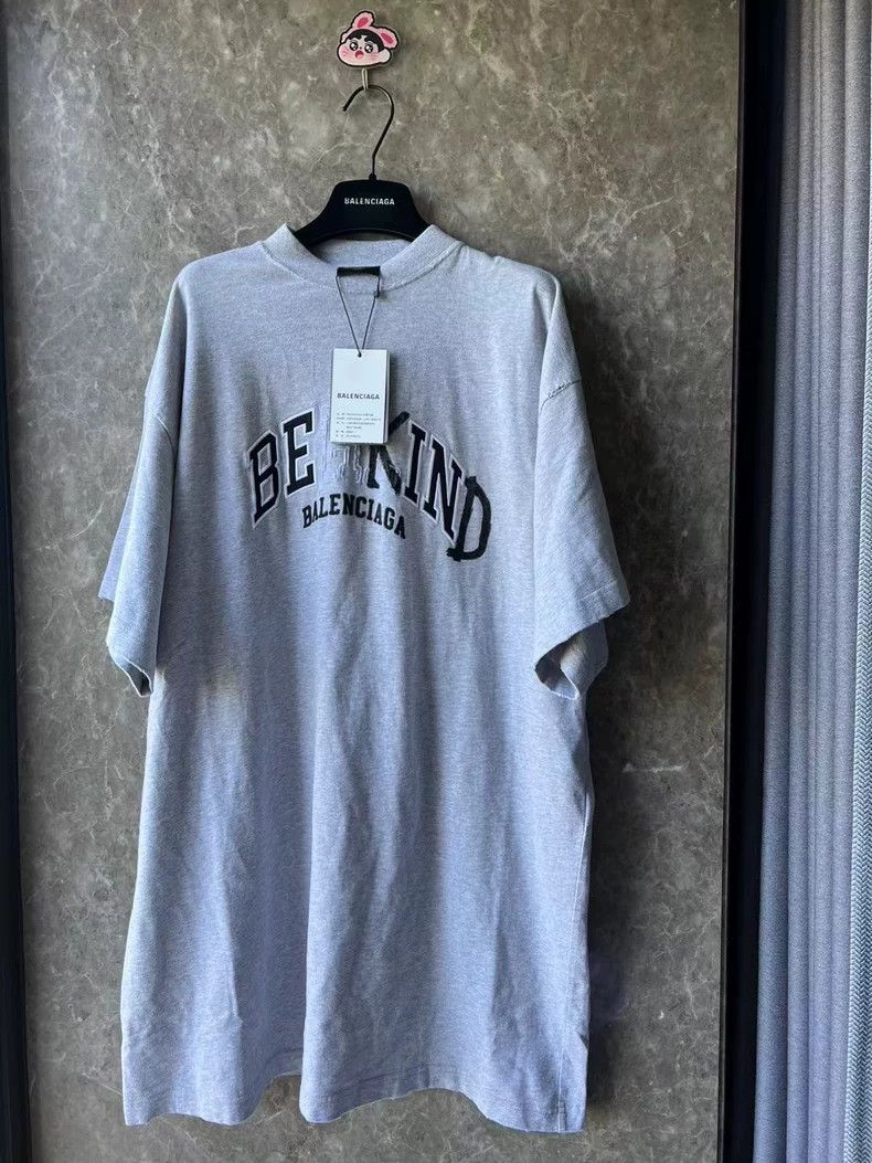 Balenciaga Balenciaga Patch letter short sleeve Size US S / EU 44-46 / 1 - 1 Thumbnail