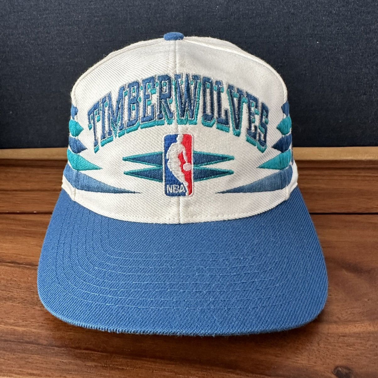 Logo Athletic × NBA × Vintage Vintage 90s Minnesota