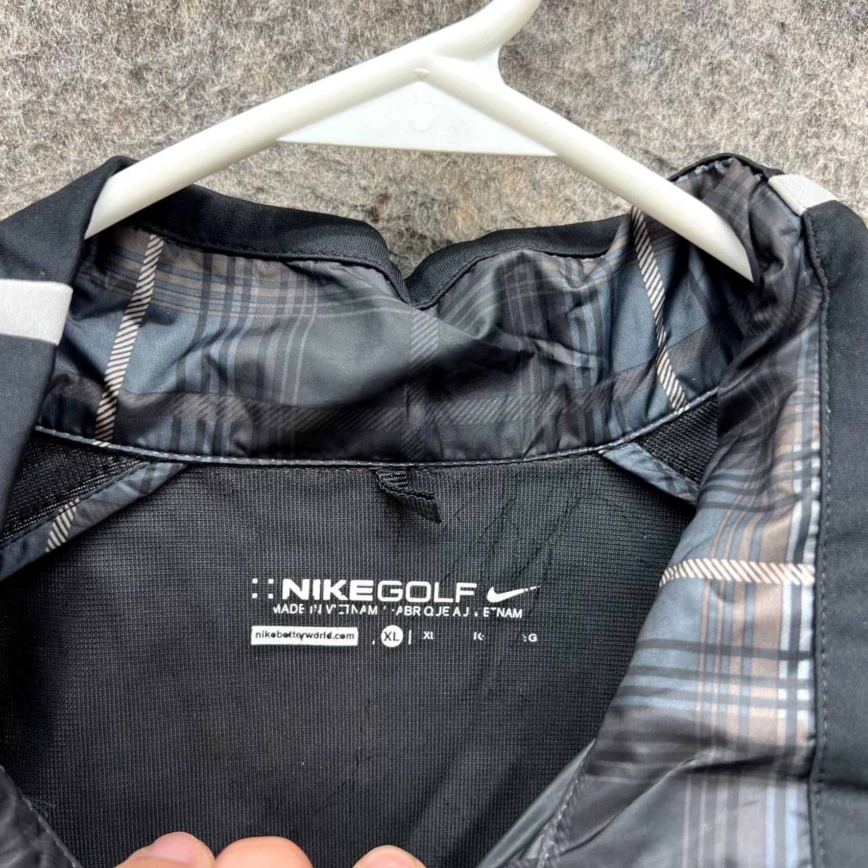 Nike Nike Jacket Men XL Black Windbreaker 1/4 Zip Logo PGA National Palm Beach Golf Windbreaker Jacket, 1/4 Zip, Nike, Black, XL, Men Size US XL / EU 56 / 4 - 7 Thumbnail