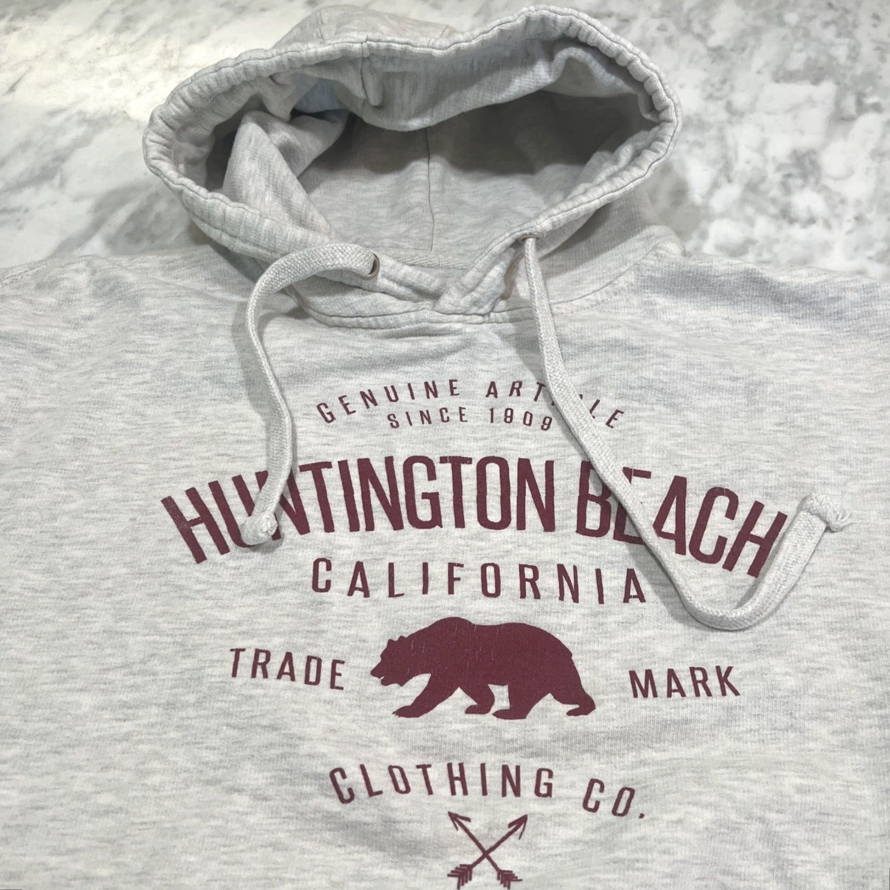 Vintage Huntington Beach Sweatshirt Men’s Medium Hoodie Front Pocket Grey California Size US M / EU 48-50 / 2 - 2 Thumbnail
