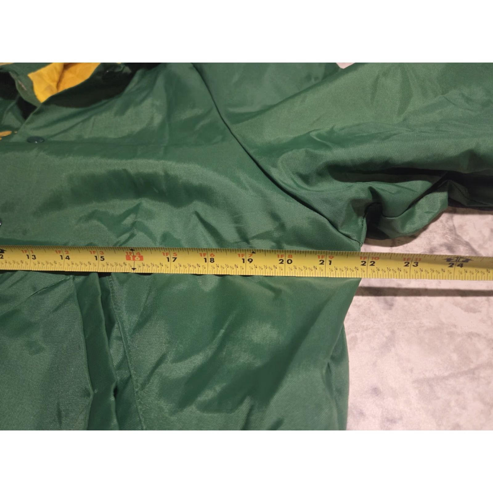Vintage VINTAGE Lambda Chi Alpha Jacket Mens Medium Green Varsity Fraternity USA Made Distressed Size US M / EU 48-50 / 2 - 7 Thumbnail