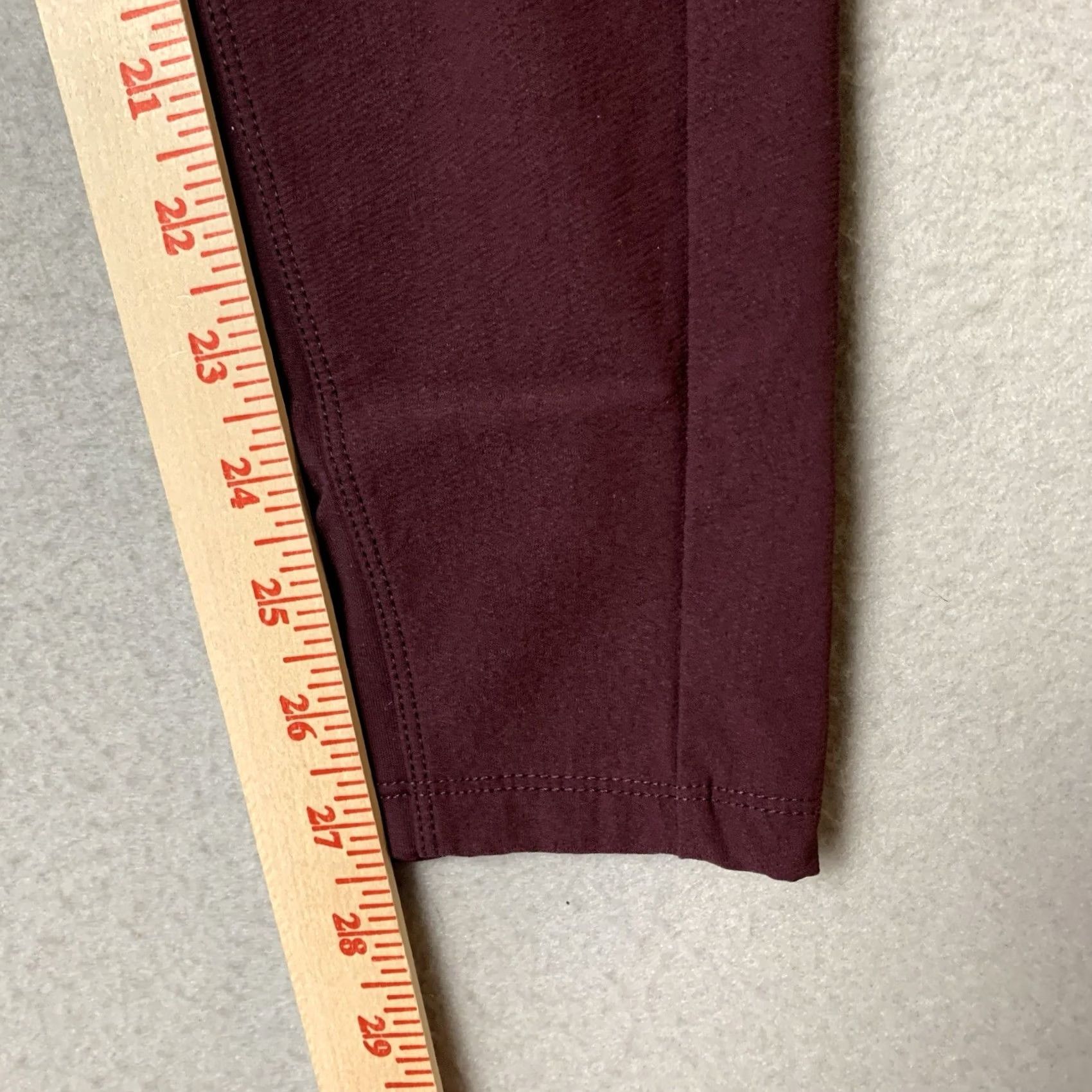 Athleta Athleta Headlands Hybrid Trek Tight Jogger Athletic Pants Women Size 6 Maroon Size 28" / US 6 / IT 42 - 5 Thumbnail
