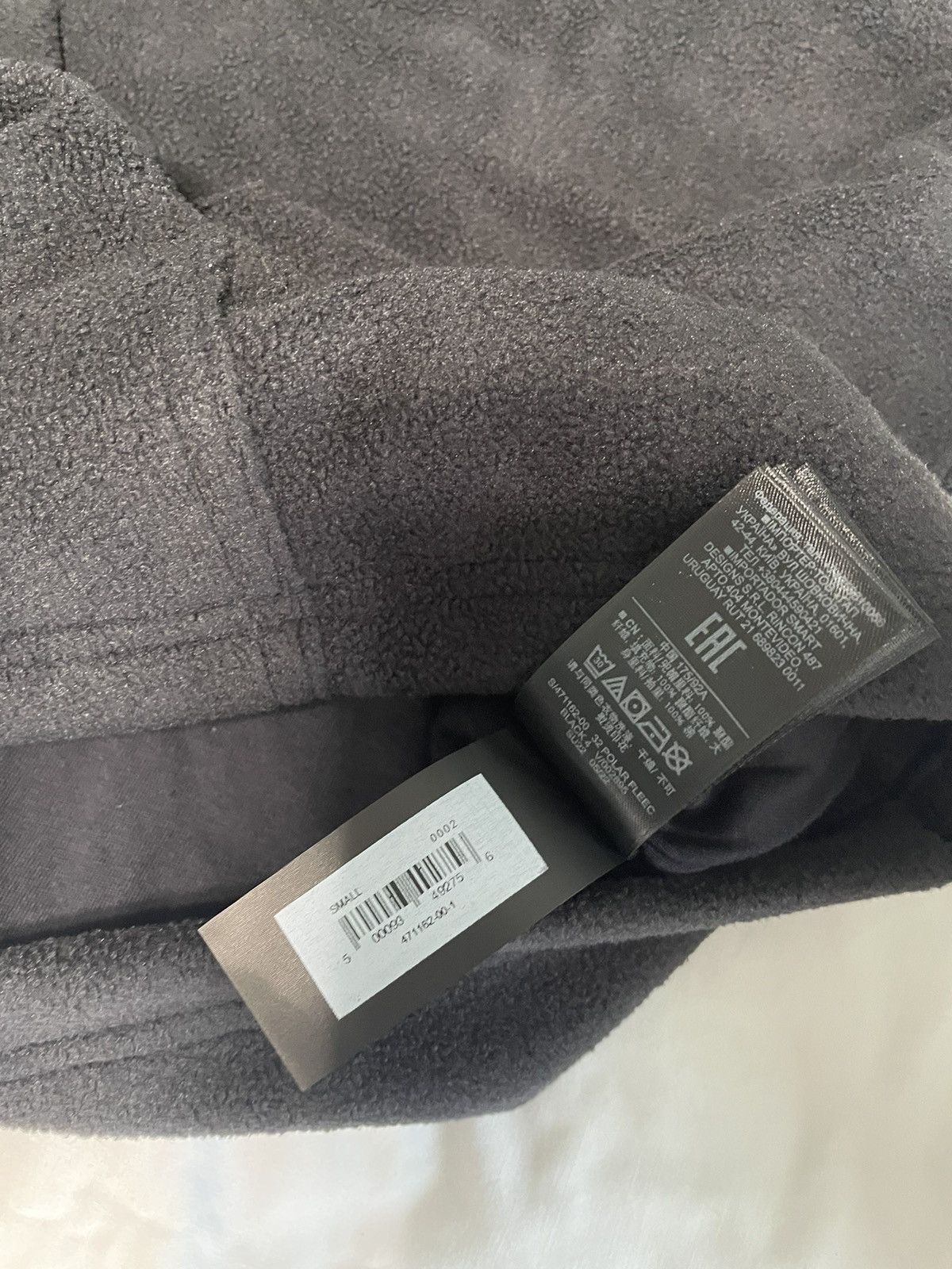 Balenciaga × Gap × Kanye West YGEBB Polar Fleece Hoodie (Black) Size US S / EU 44-46 / 1 - 4 Thumbnail