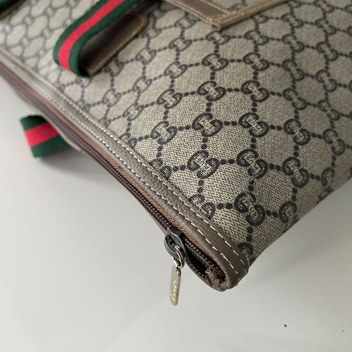 Gucci Authentic Gucci plus vintage tote bag Size ONE SIZE - 11 Thumbnail