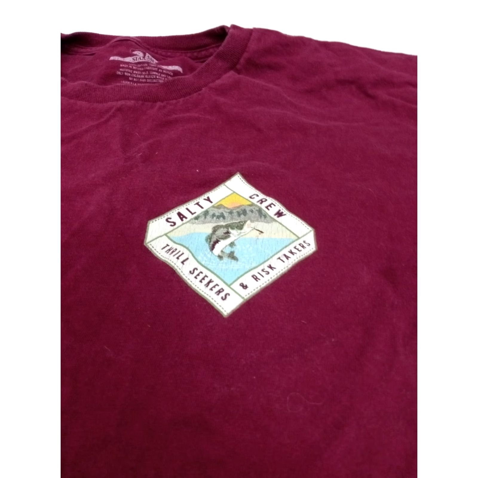 Vintage VINTAGE SALTY CREW T-shirt Thrill Seekers And Risk Takers Lg. Maroon Marlin Logo Size US L / EU 52-54 / 3 - 5 Thumbnail