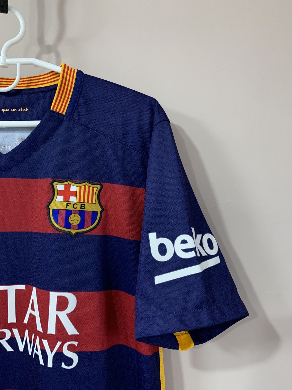 Nike Barcelona 2015 Home Football Shirt Nike Soccer Jersey #14 Size US M / EU 48-50 / 2 - 4 Thumbnail