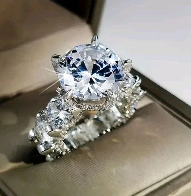 Other Women's Full Cubic Zirconia Ring Couple Ring Men's Ring 8 Size ONE SIZE - 3 Thumbnail