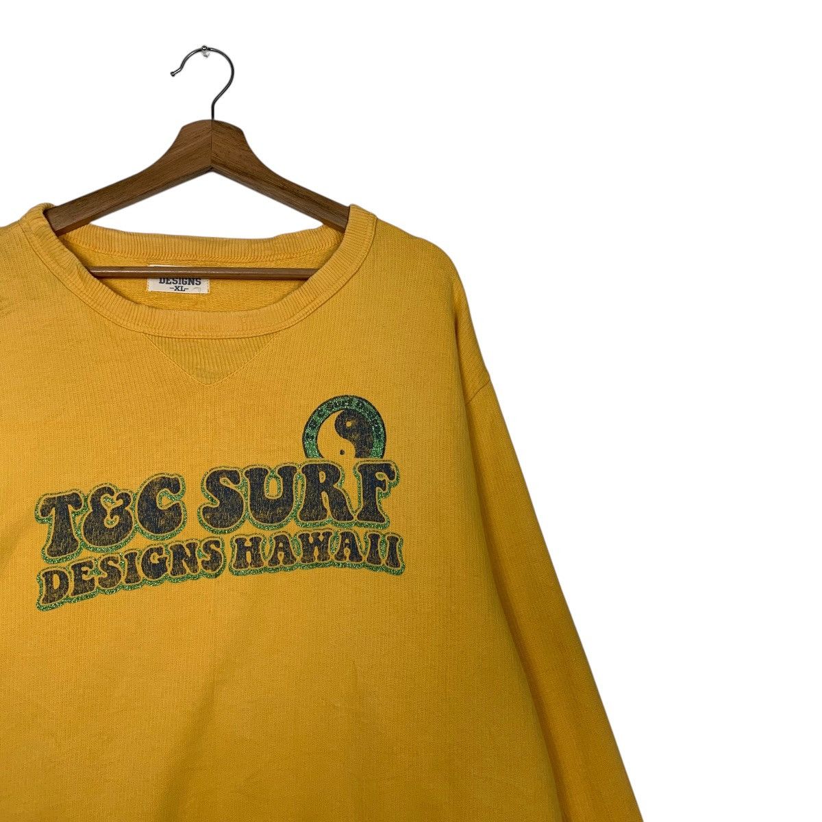 Japanese Brand Town And Country Surf Hawaii Crewneck Sweatshirt Size US XL / EU 56 / 4 - 5 Thumbnail