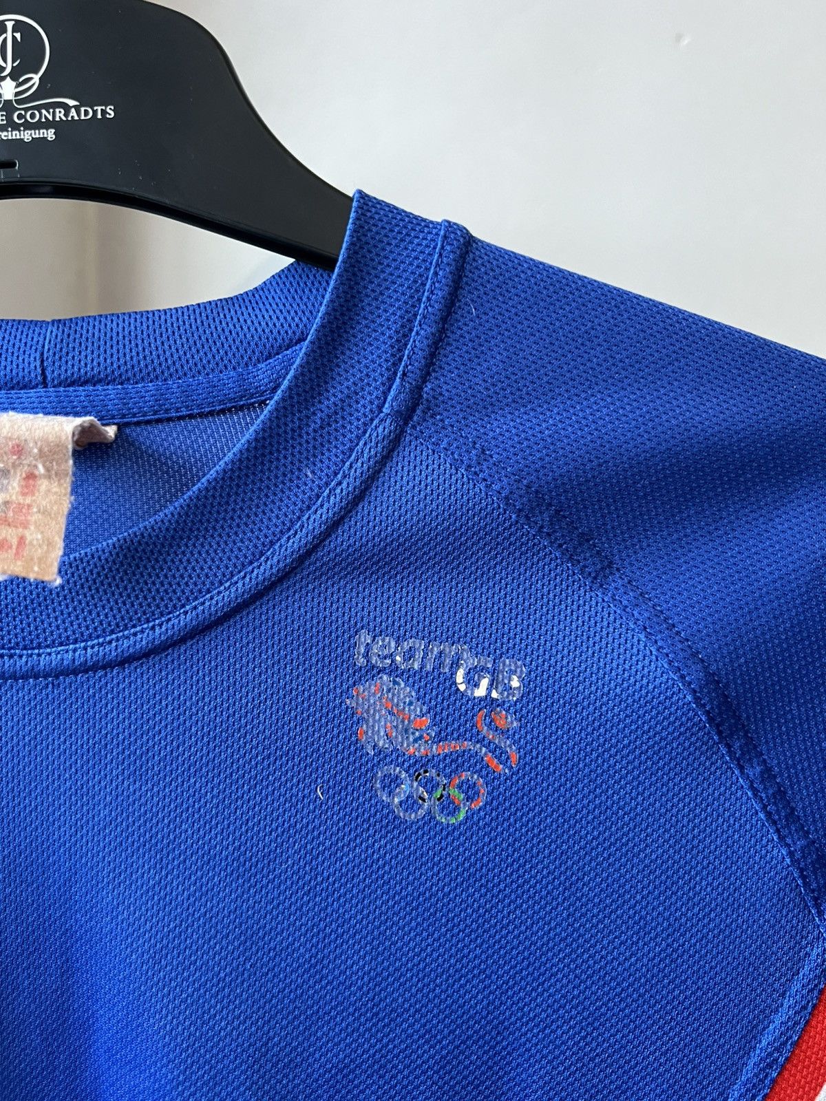 Adidas 90’s GREAT BRITAIN/UNITED KINGDOM OLYMPIC TEAM ADIDAS JERSEY Size US M / EU 48-50 / 2 - 5 Thumbnail