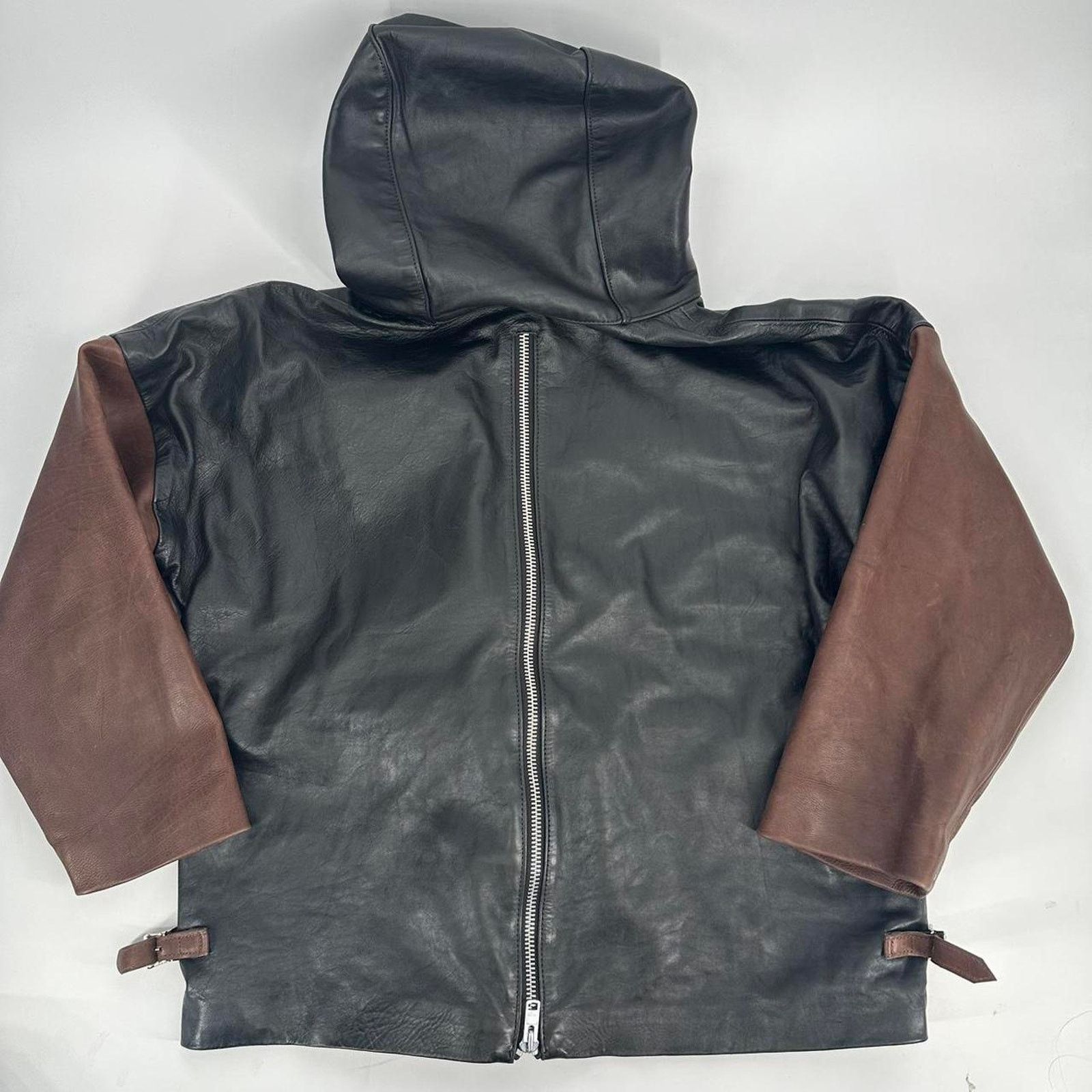 Other Beautiful Cut and Sew Brown and Black Leather Chore style Size US XL / EU 56 / 4 - 6 Thumbnail