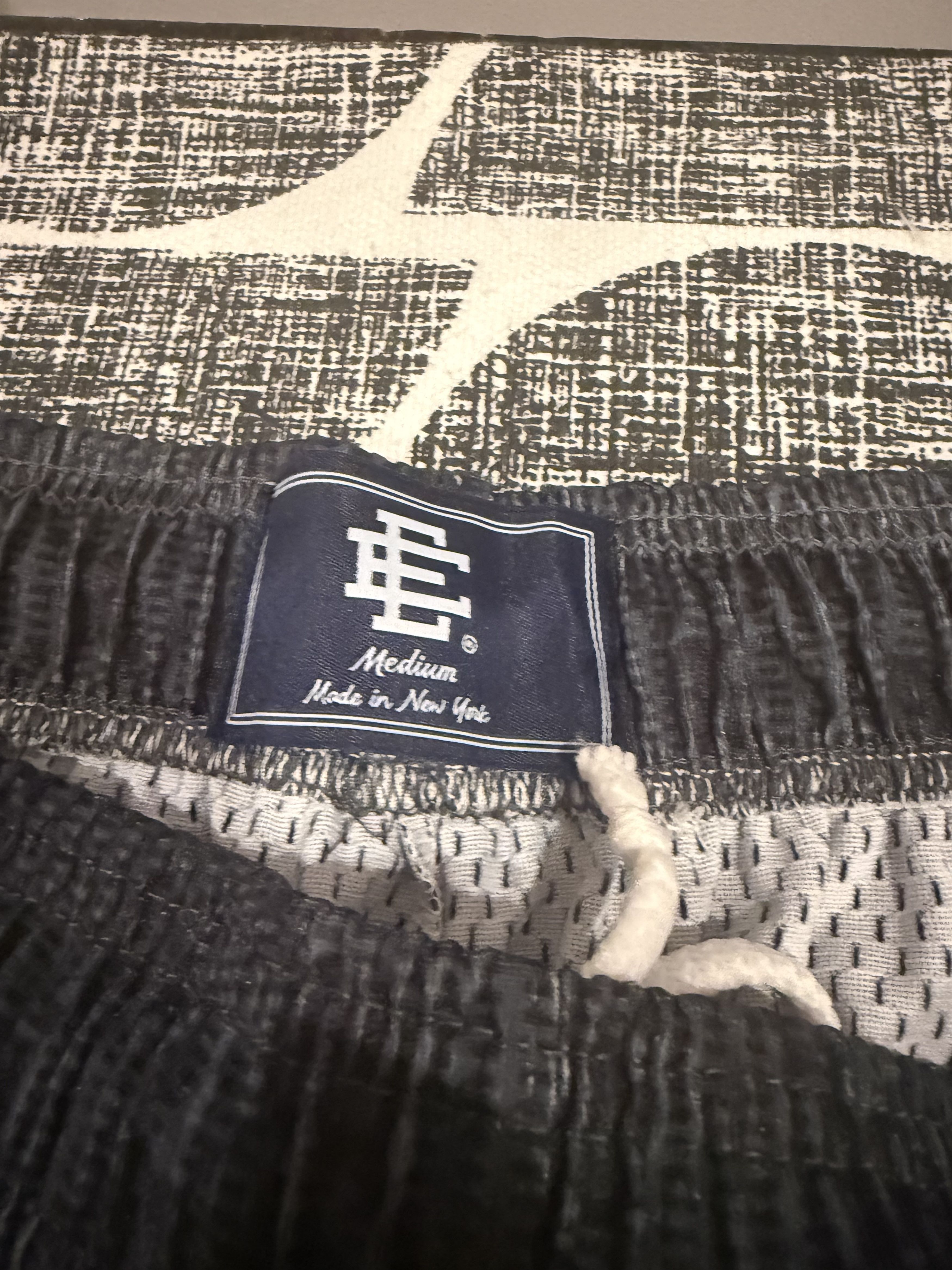 Eric Emanuel Eric Emanuel Gucci Print Size US 32 / EU 48 - 5 Thumbnail
